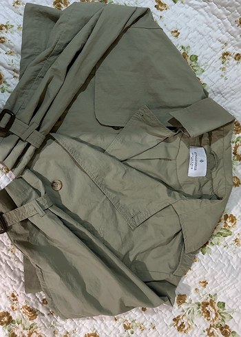 Stradivarius kısa Trençkot Kemerli