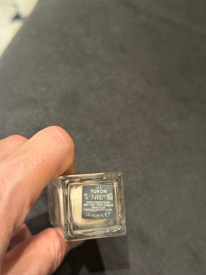 NARS Koyu Bej Fondöten - Görsel 3