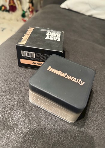 Hudabeauty Pound Cake Pudra - Görsel 2