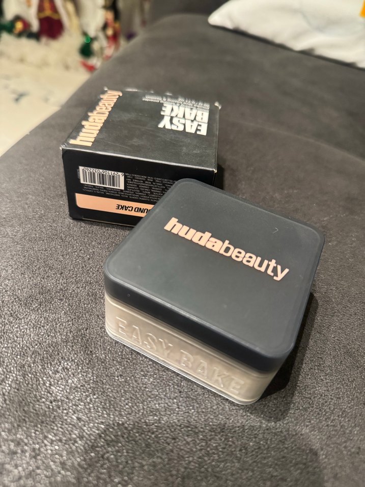 Hudabeauty Pound Cake Pudra - Görsel 2