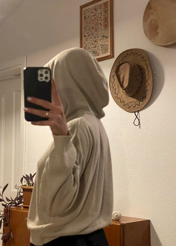 s Beden ten rengi Renk Bej Kapüşonlu Yumuşak Kumaş Sweatshirt
