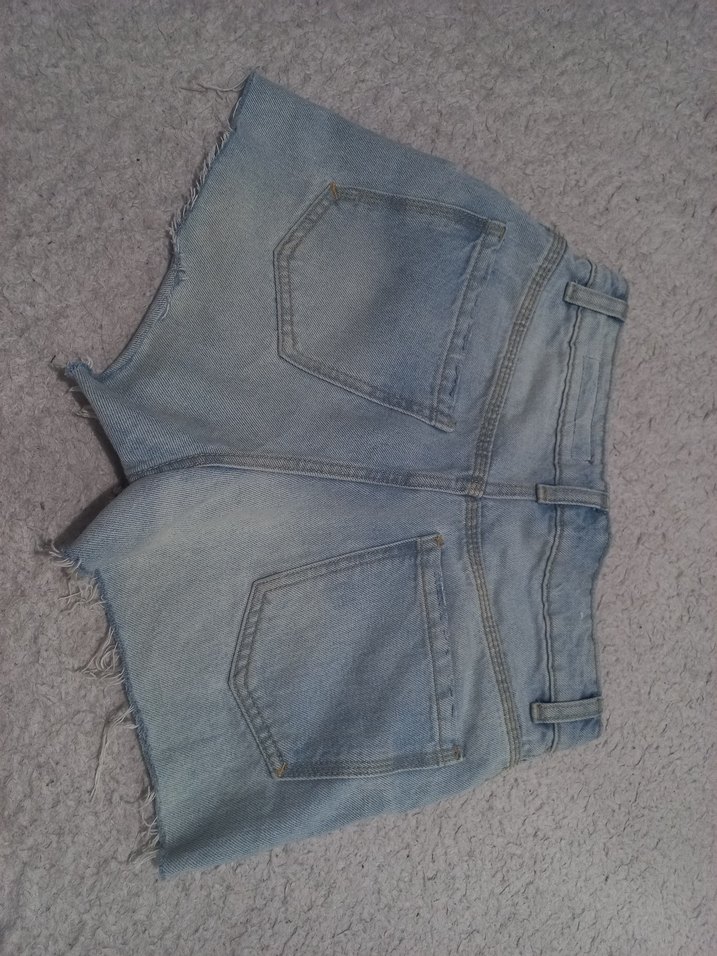 Bershka Kot Şort - Görsel 3