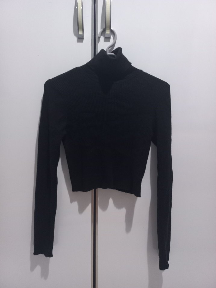 Boğazlı Siyah Kadın Triko - Görsel 2