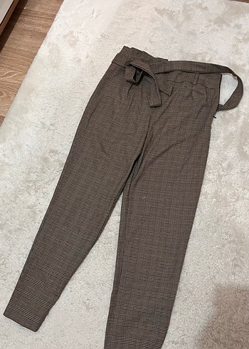 Kemerli Kahverengi Midi Kumaş Pantolon