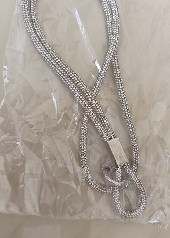 Gri Yılan Desenli Zincir Detaylı Kadın El Zinciri - Görsel 2