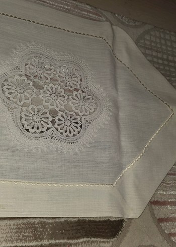 Nakışlı Beyaz Masa Örtüsü takımı - Görsel 13