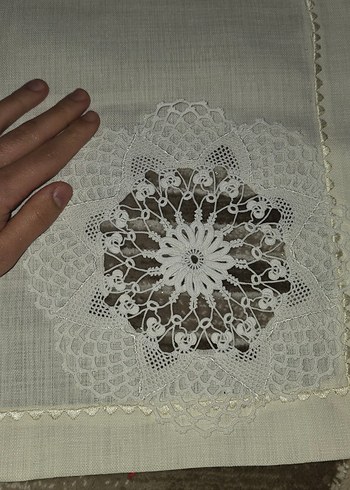 Bohem Dantel İşlemeli El Yapımı Keten Örtü - Görsel 2