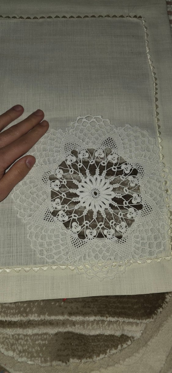 Bohem Dantel İşlemeli El Yapımı Keten Örtü - Görsel 2