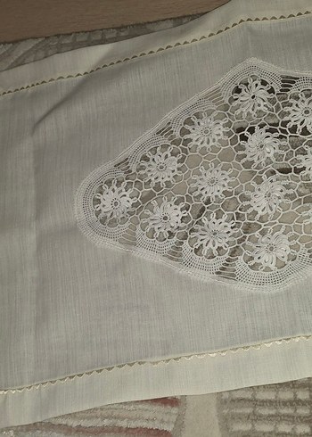 Dantel İşlemeli Beyaz Masa Örtüsü - Görsel 6