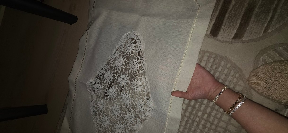 Dantel İşlemeli Beyaz Masa Örtüsü - Görsel 5