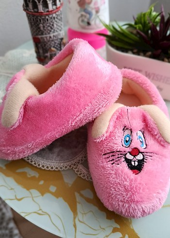 Pembe Nakışlı Kız Çocuk Sıcak Ev Terliği - Görsel 4
