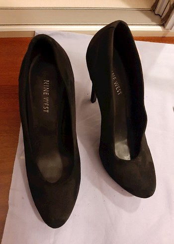 Siyah Süet Stiletto Topuklu Kadın Ayakkabı - Görsel 3