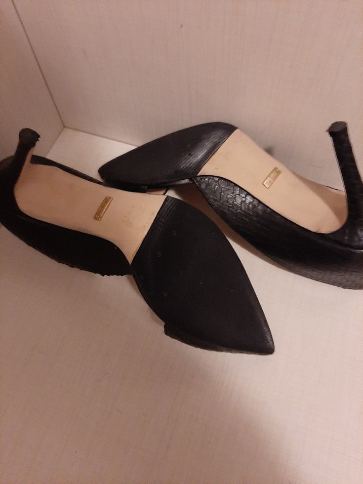 Siyah Deri Yılan Desenli Stiletto - Görsel 5