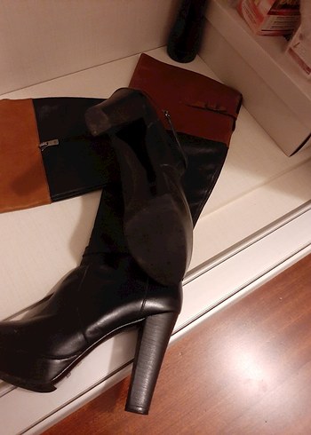 DIVARESE,Topuklu Toka Detaylı Deri Dizüstü Kadın Çizme - Görsel 5