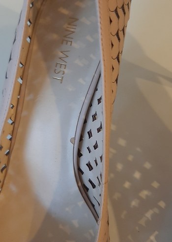 Bej Dantel Detaylı Stiletto Topuklu Kadın Ayakkabı - Görsel 5