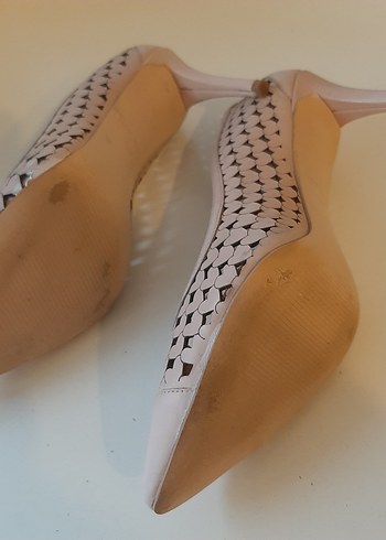 Bej Dantel Detaylı Stiletto Topuklu Kadın Ayakkabı - Görsel 3