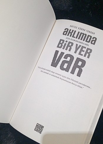  Beden Aklımda Bir Yer Var - Hatice Kübra Tongar