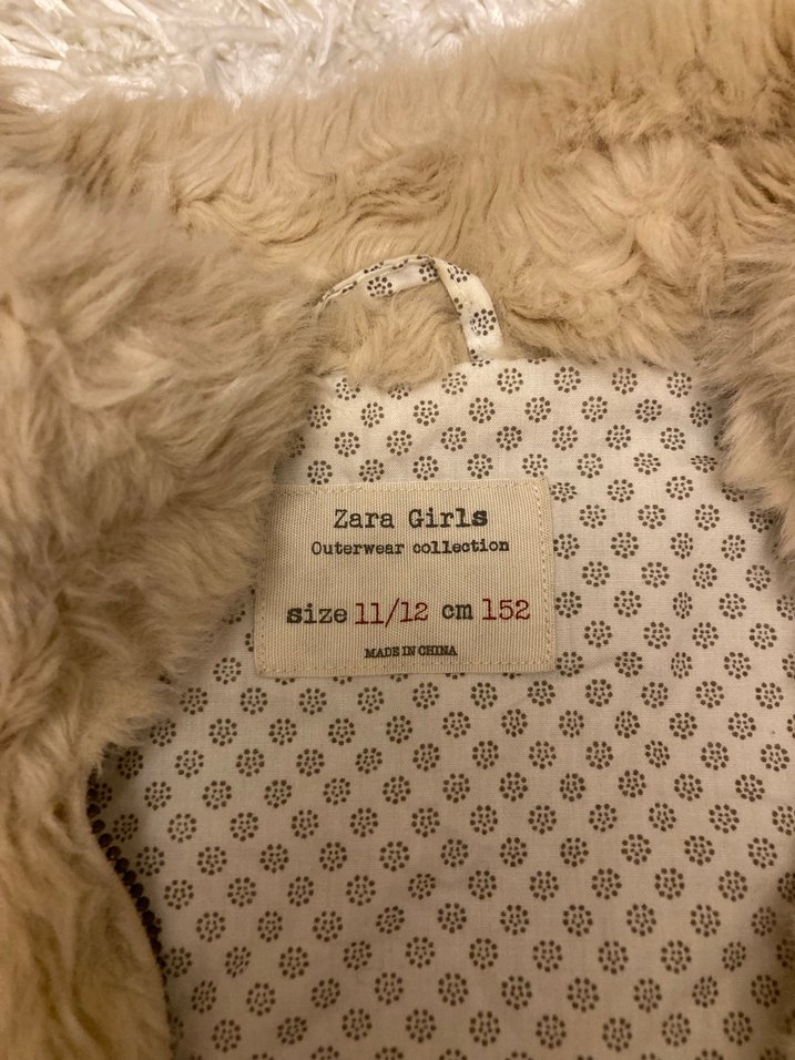 Kürklü Bej Çocuk Yelek - Görsel 3