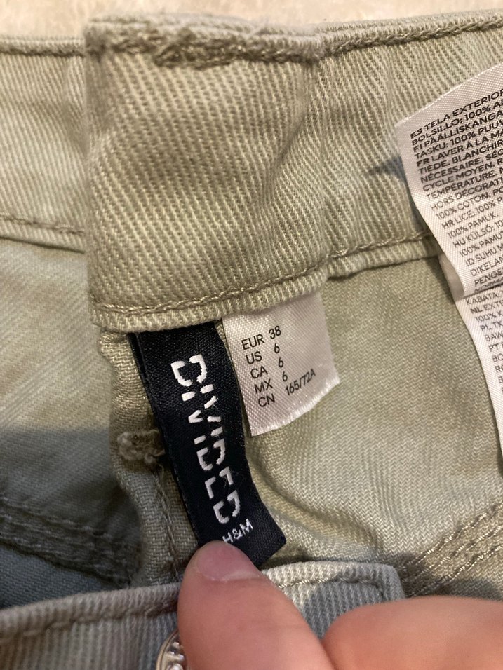 Kadın Haki Mini Şort - Görsel 2