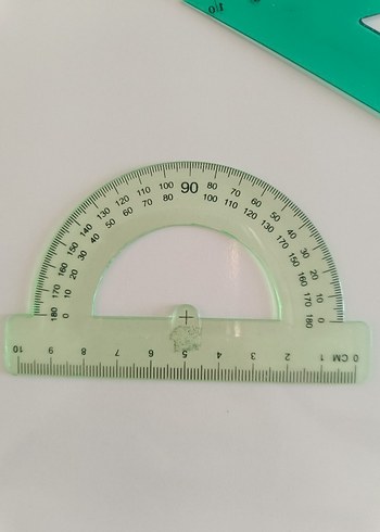 Yeşil Geometrik Cetvel ve Gönye Seti - Görsel 2