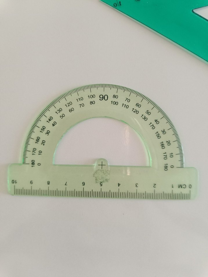 Yeşil Geometrik Cetvel ve Gönye Seti - Görsel 2