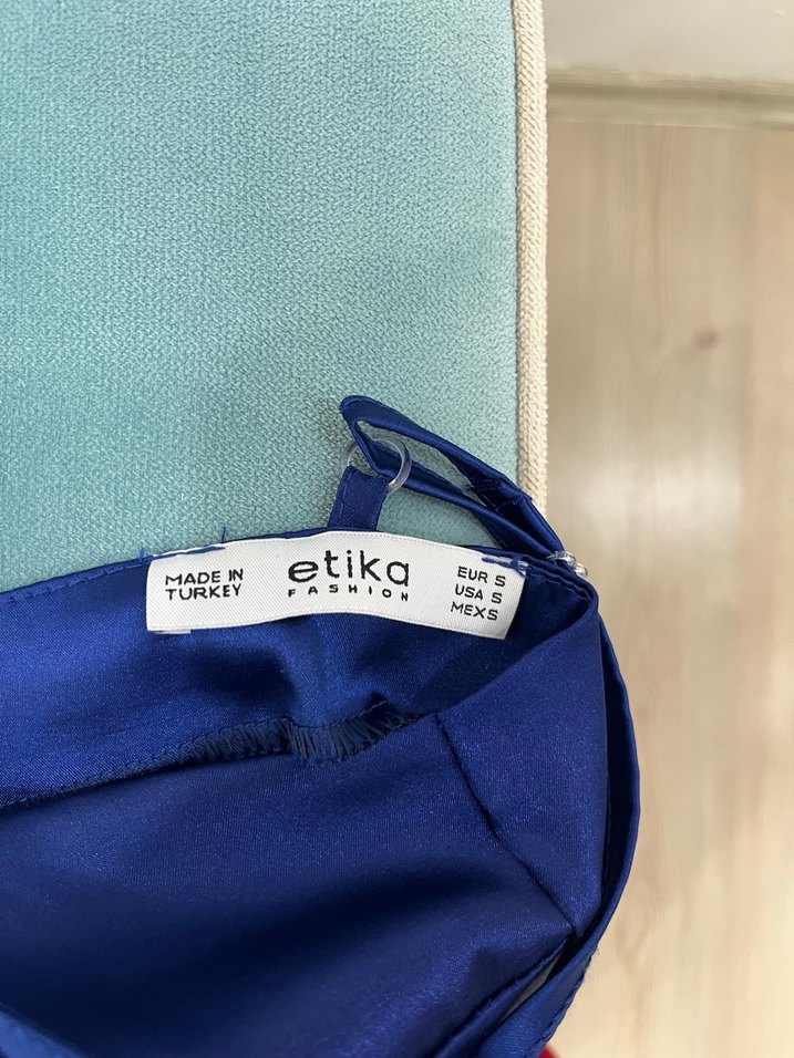 Parlak Lacivert Midi Askılı Elbise - Görsel 5