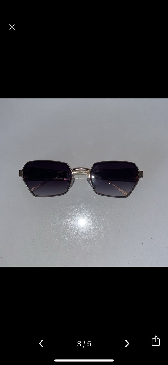 Şeffaf Detaylı Siyah Kadın Güneş Gözlüğü - Görsel 3