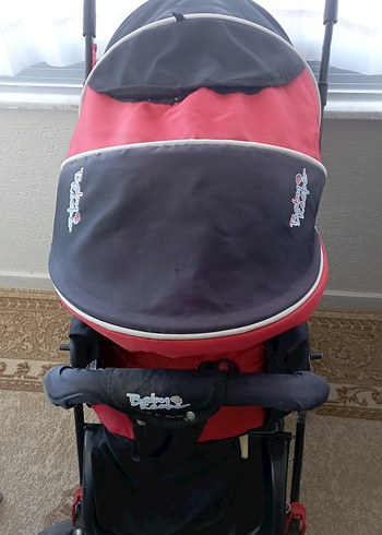 Kırmızı Bebek Arabası - Görsel 2