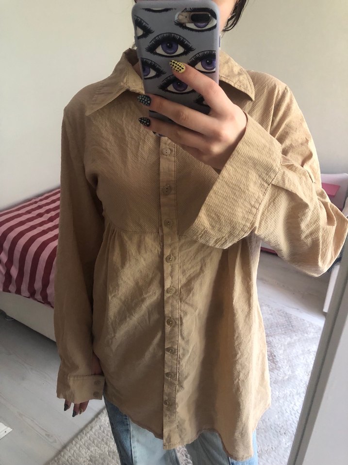 Bej Keten Düğmeli Kadın Gömlek - Görsel 3