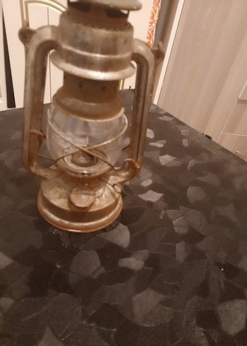 Diğer Bej Retro Gaz Lambası