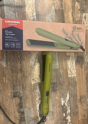Grundig Khaki Renkli Saç Düzleştirici