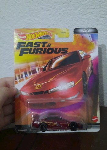 Koyu Kırmızı Hot Wheels Hızlı ve Öfkeli Oyuncak Araba