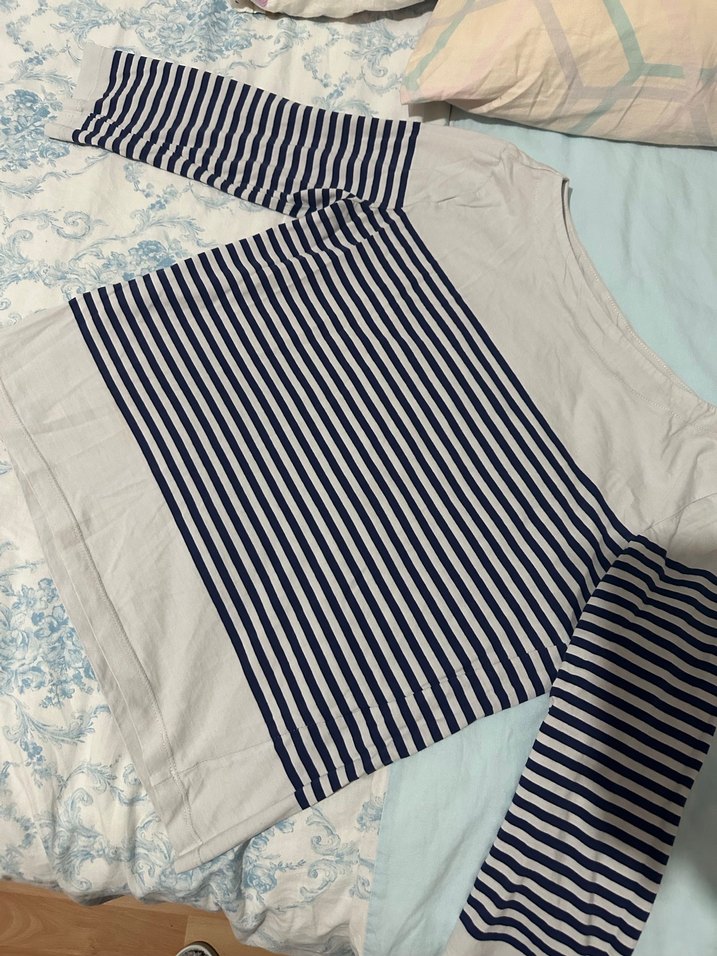 Çizgili Gri Beyaz Uzun Kollu Hamile Bluzu - Görsel 4