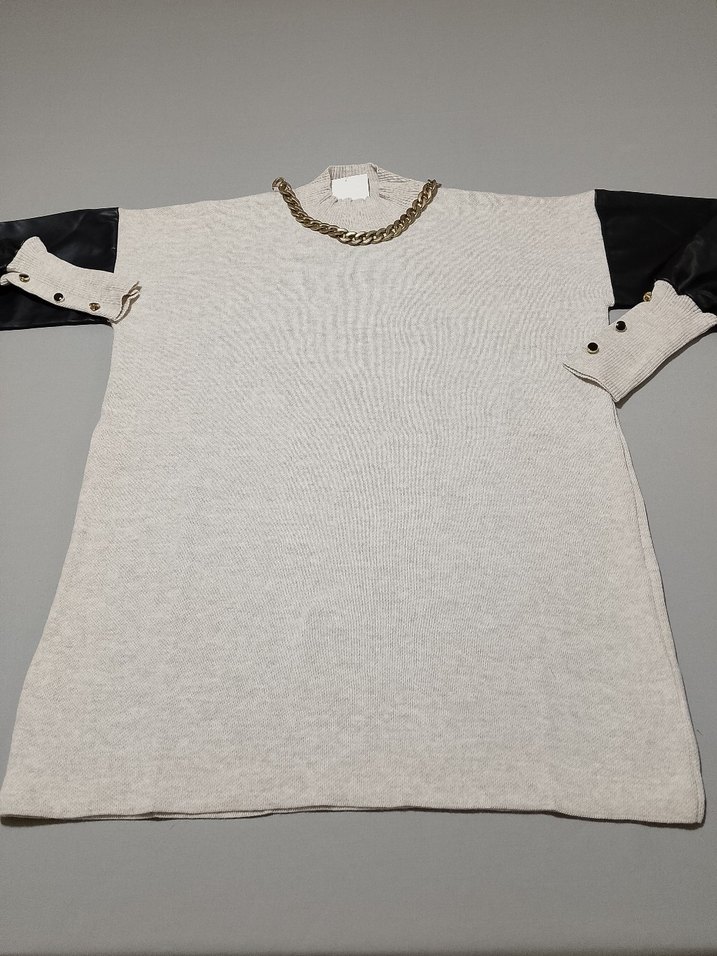 Düğmeli Deri Detaylı Gri Kadın Kazak - Görsel 2