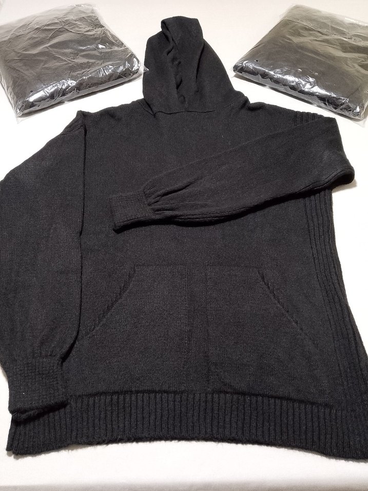 Kadın Siyah Kapşonlu Triko Kazak - Görsel 4