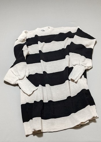 Kadın Siyah-Beyaz Çizgili Triko Kısa Kollu Elbise - Görsel 2