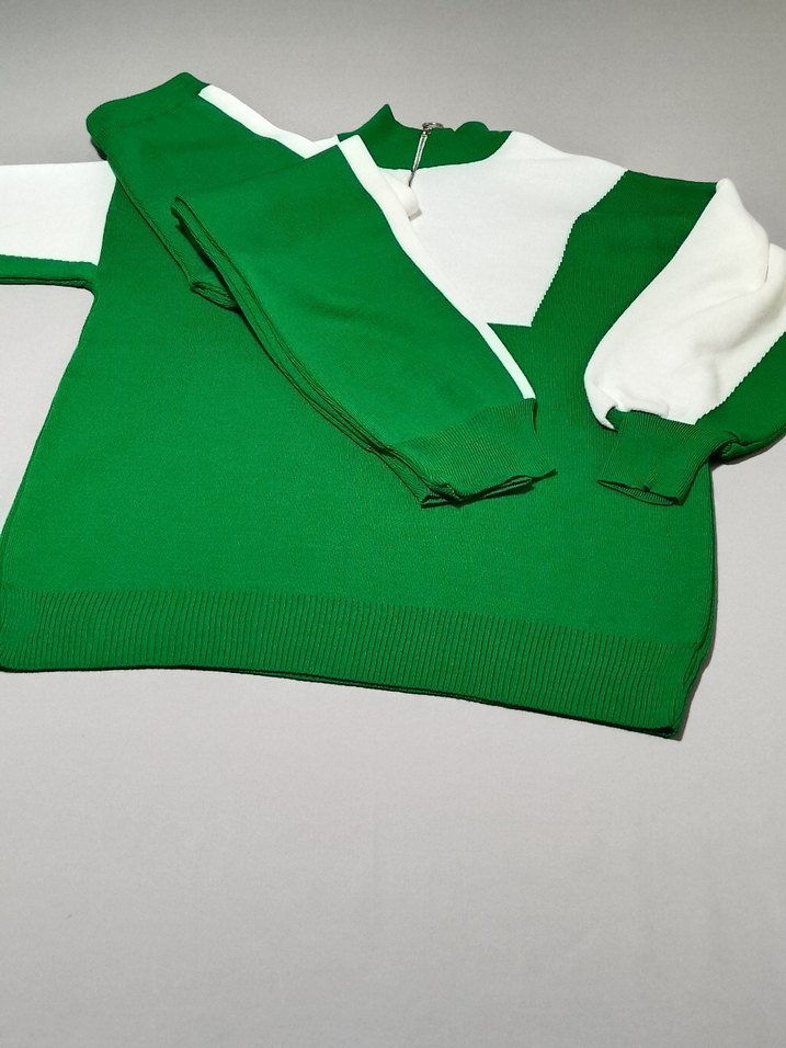 Yeşil Fermuarlı Erkek Spor Forması - Görsel 2