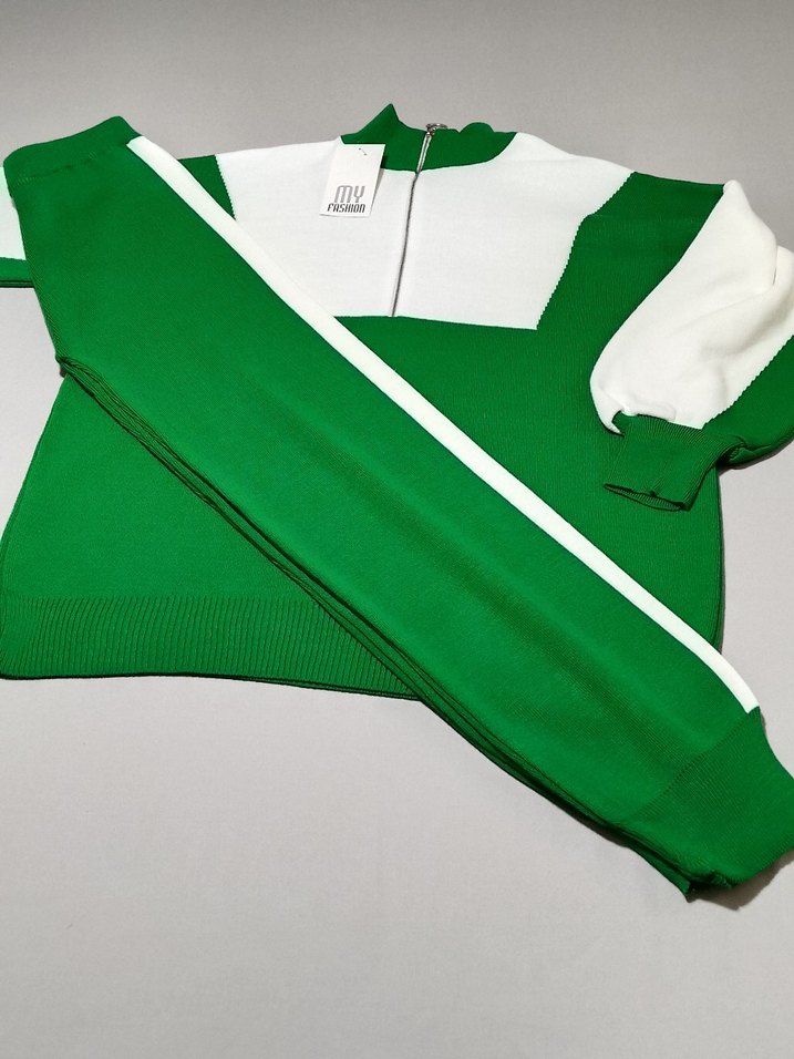 Yeşil Fermuarlı Erkek Spor Forması - Görsel 3