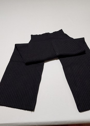 Kadın Siyah Piliseli Rahat Kumaş Pantolon - Görsel 6