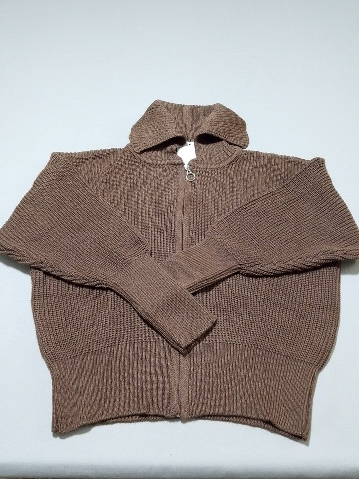 Kahverengi Kısa Dik Yaka Kadın Kazak - Görsel 2