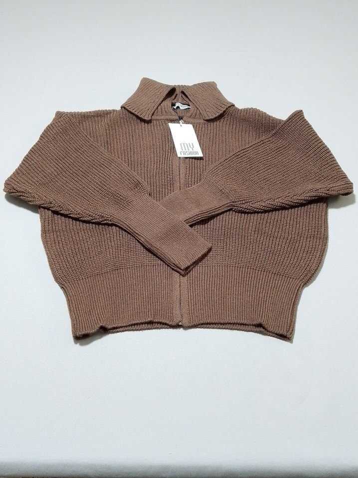 Kahverengi Kısa Dik Yaka Kadın Kazak - Görsel 3