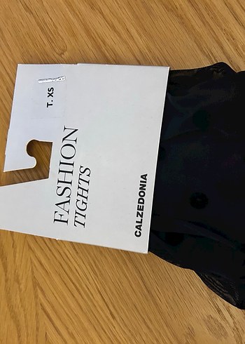 Siyah Puantiyeli külotlu çorap - Görsel 3