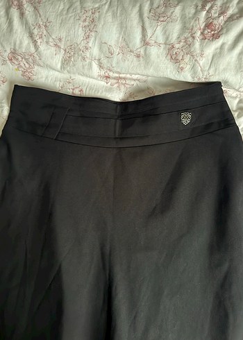 Siyah Kadın Etek - Görsel 5