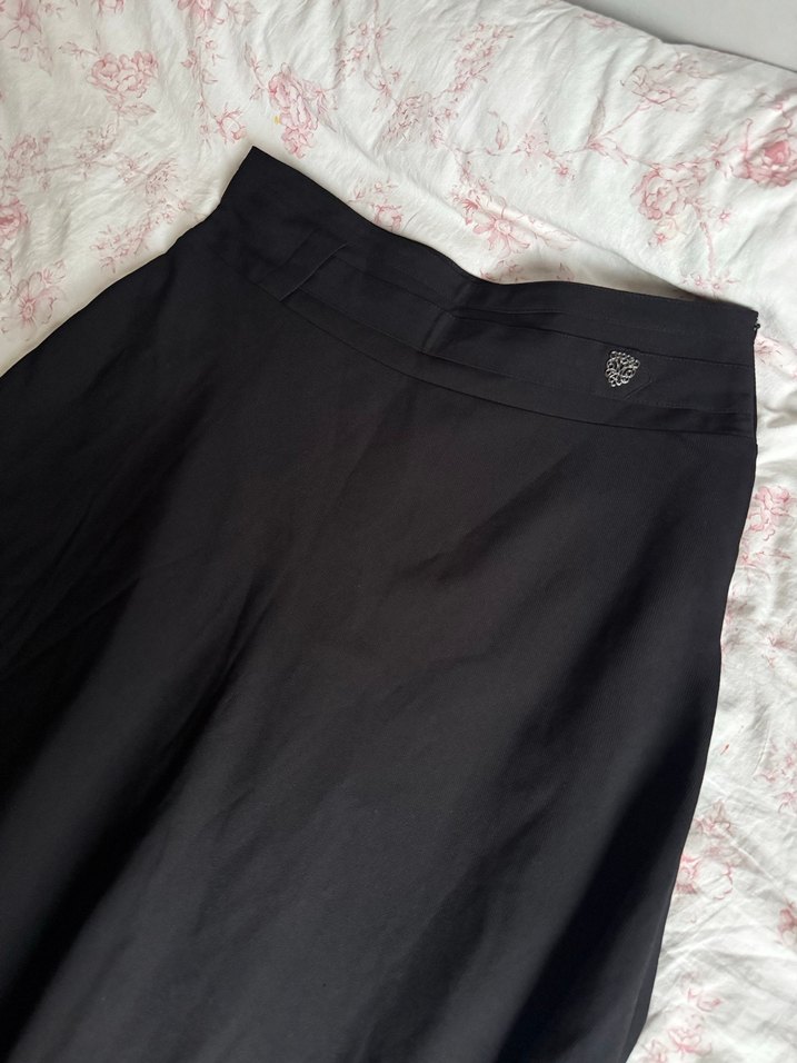 Siyah Kadın Etek - Görsel 4