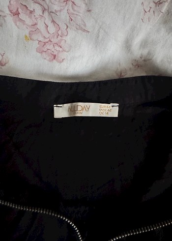 Siyah Tesettür Elbise - Görsel 4