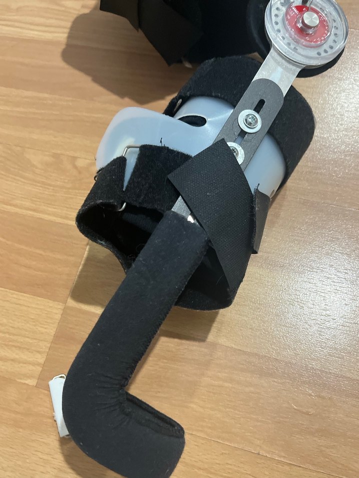 Ayarlanabilir Açı Ölçerli Dirsek Ortezi (ROMlu) - Görsel 3