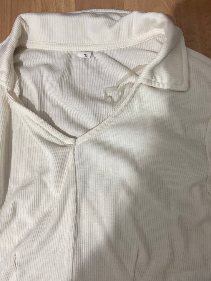 Bej Polo Yakalı Uzun Kollu Kadın Crop Body Bluz - Görsel 3