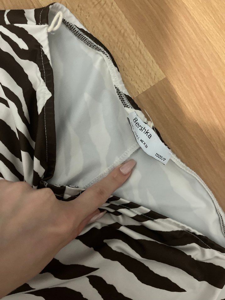 Kahverengi Zebra Desenli Kadın İspanyol Paça Pantolon Bershka - Görsel 4