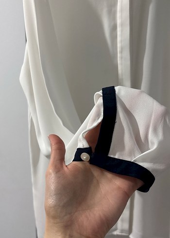 Düğmeli Beyaz Uzun Kollu Kadın Gömlek - Görsel 2