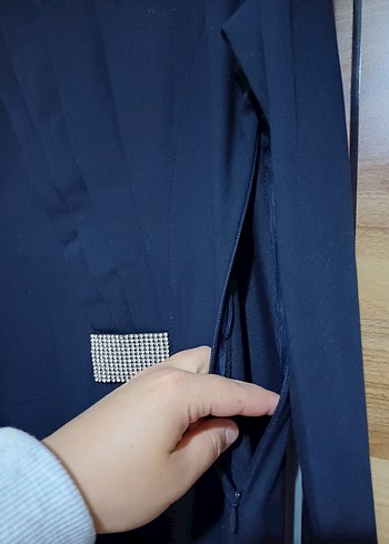 Lacivert V Yaka Uzun Kollu Kadın Elbise - Görsel 3